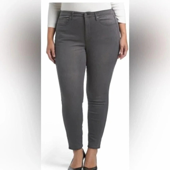 NYDJ Higher Rise Ami Skinny Jeans Color GILT Size 26W - Picture 1 of 4